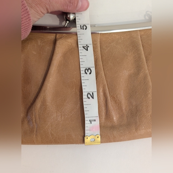 Vintage HOBO International Tan Leather Framed Convertible Clutch Shoulder Bag - Picture 5 of 16